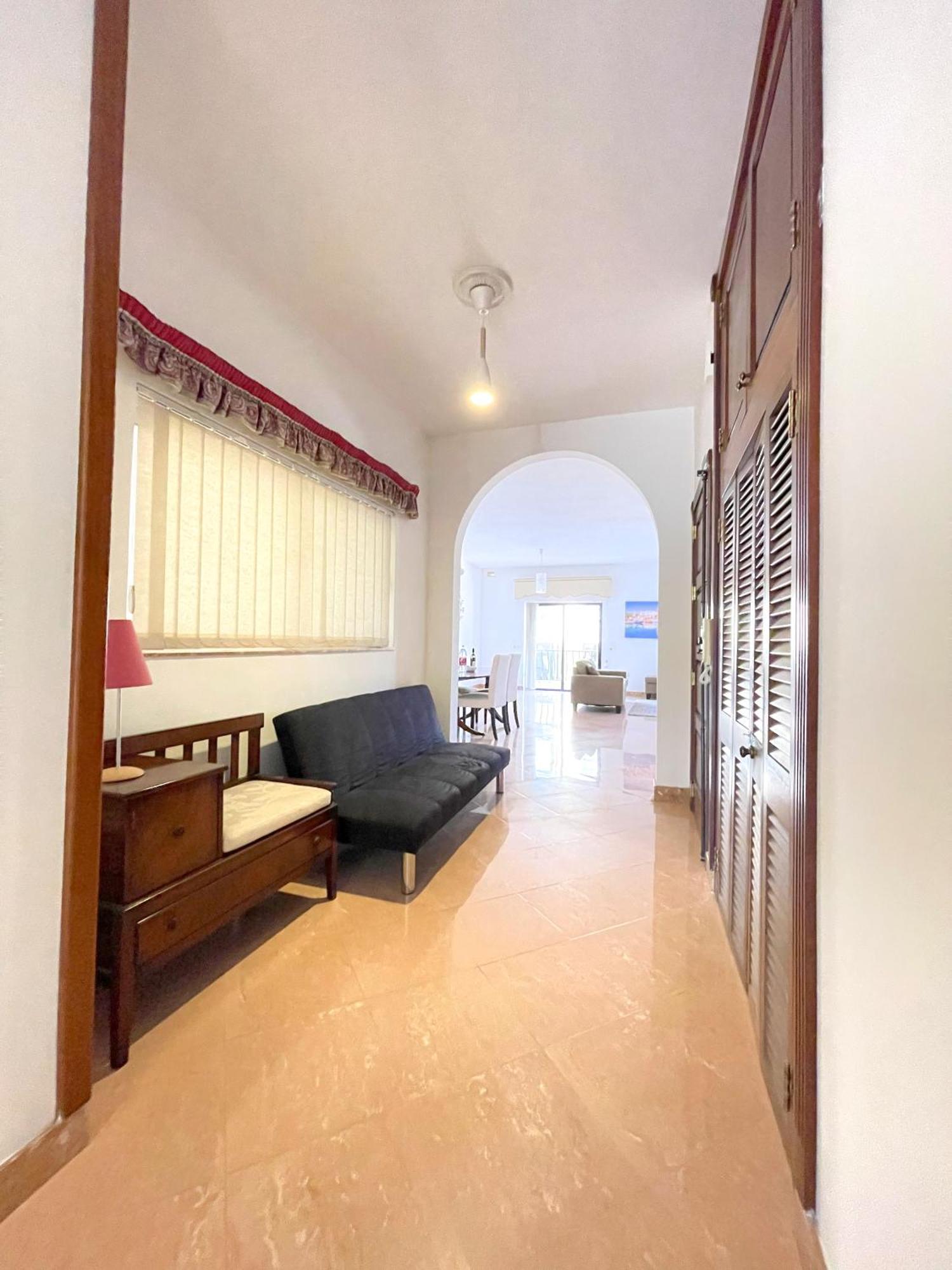 Apartment Charming Coastal In Cosmopolitan Sliema